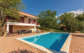 3 Bedroom Beautiful Home In Vojnic Sinjski